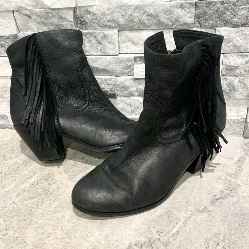 Sam Edelman black boots